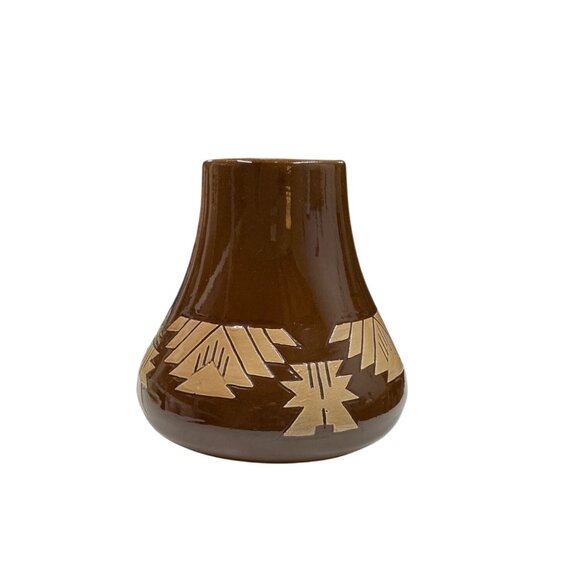 Vintage Native American Indian Sioux Pottery Vase Signed J Kill Handmade Brown - Picture 2 of 13